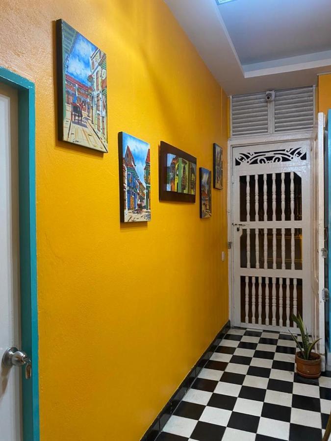 Casa Renacer Bed & Breakfast Cartagena Exterior photo